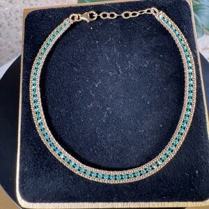 18k solid Gold and Green bracelet